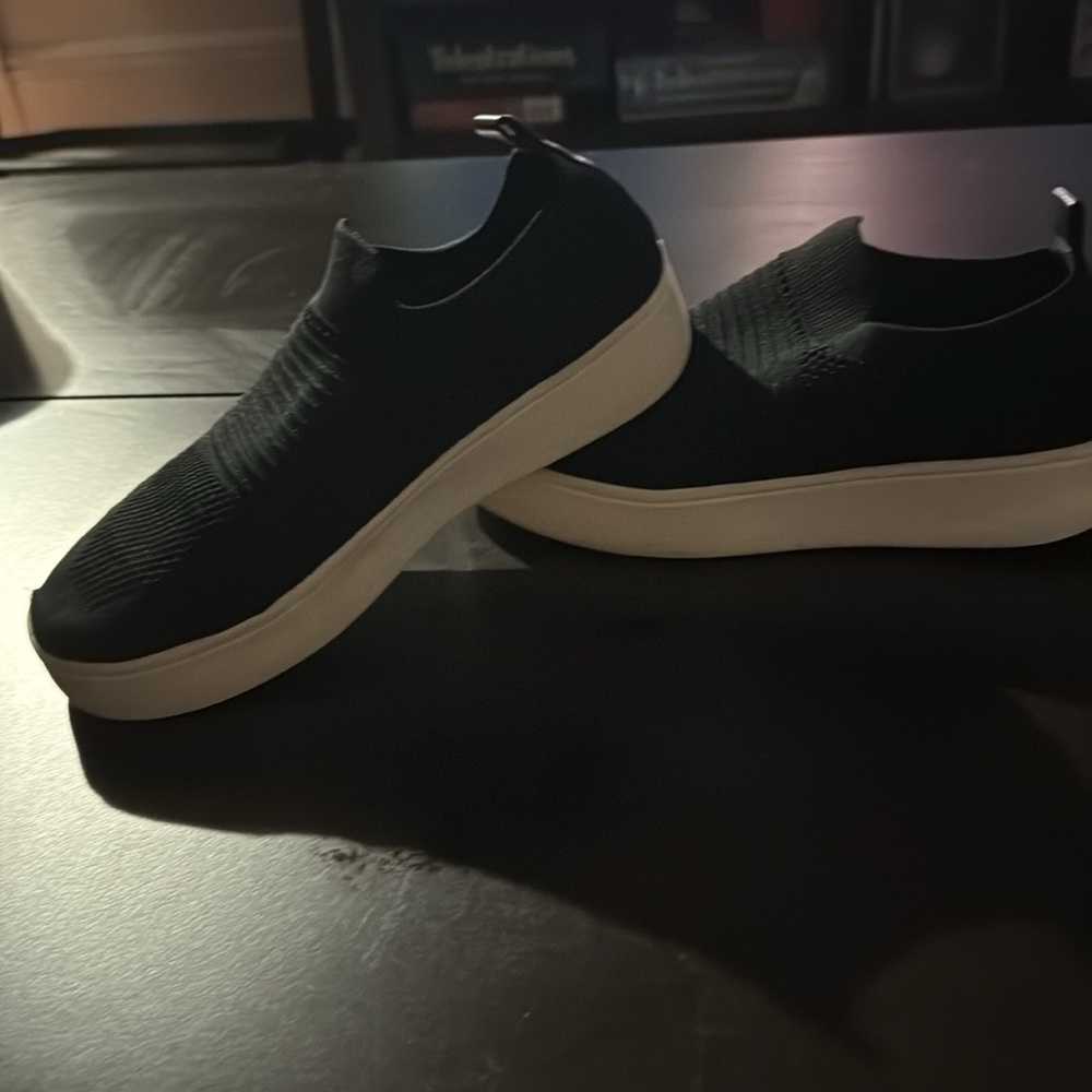 Black Slip-On Knit Steve Madden